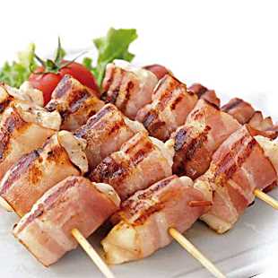 Chicken-Baconspieße